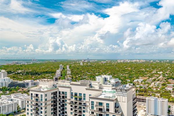 Brickell Heights East, 45 SW 9th St #4206, Miami, Florida 33130, image 2