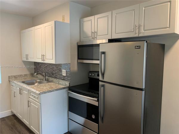Hollywood Terrace, 2331 Hayes St #Rear, Hollywood, Florida 33020, image 1