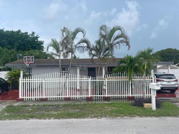 Miami Gardens Manor, 4740 NW 196th Ter, Miami Gardens, Florida 33055, image 1