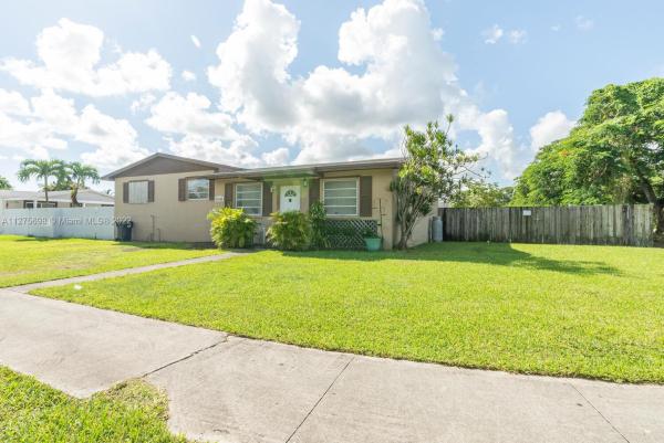 Palmland Homes South, 15140 SW 296th St, Leisure City, Florida 33033, image 2