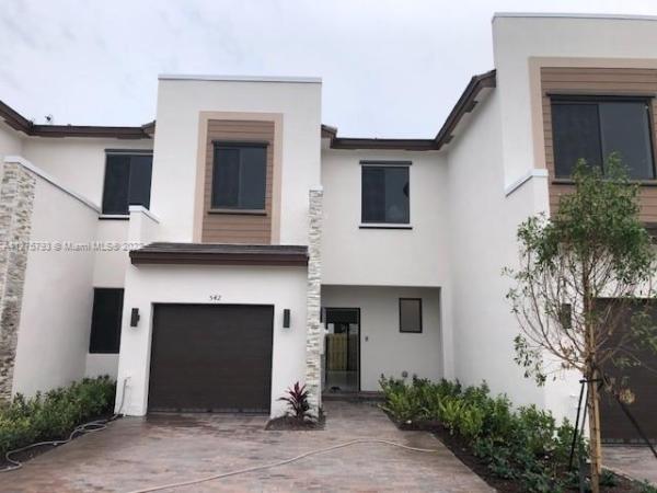 Paseos At Via Ventura, 541 NE 206th Ln #541, Ives Estates, Florida 33179, image 1
