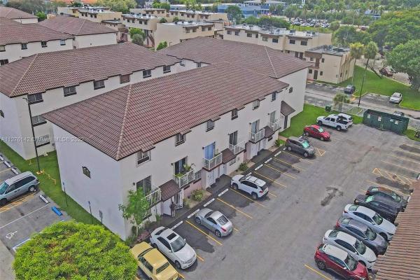 Trail Heights Gardens, 950 SW 104th Ct #301C, University Park, Florida 33174, image 1