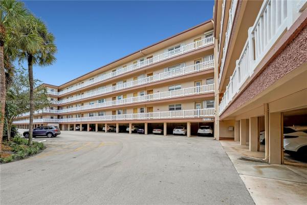 Plantation Terrace, 6751 Cypress Rd #205, Plantation, Florida 33317, image 1