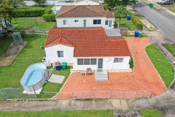New Silver Crest, 1100 SW 24, Miami, Florida 33135, image 1
