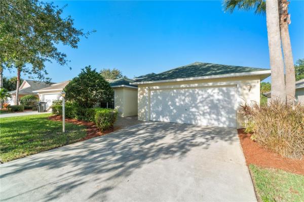 506 SW Sundance Trl, Florida 34953, image 2