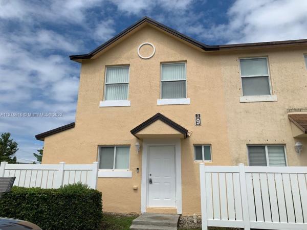 Coventry Gardens, 6621 Winfield Blvd #9-3, Margate, Florida 33063, image 1