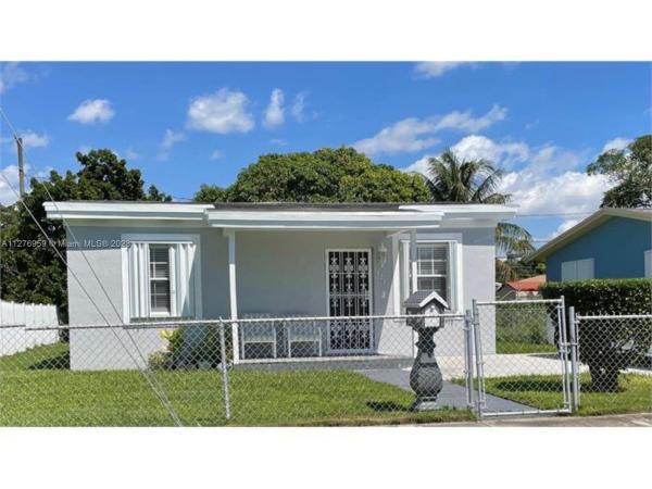 Dixie Heights Gardens, 10261 SW 173rd St, West Perrine, Florida 33157, image 1