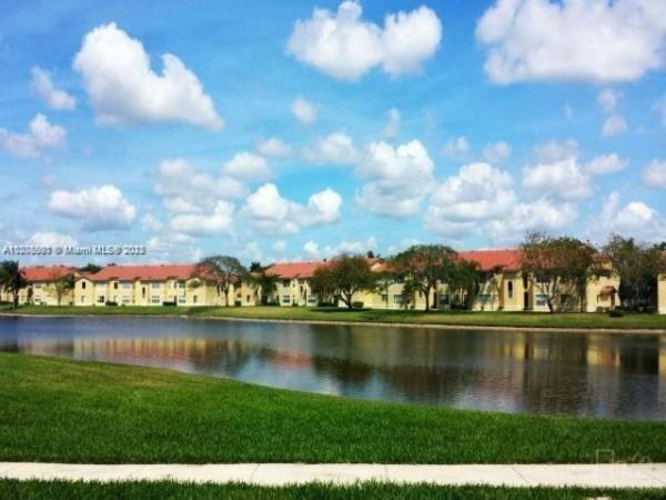 Isles At Lago Mar, Plantation, Florida 33325, image 1