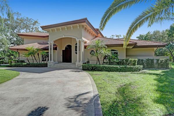 Helms Country Estates, 10801 SW 68 Ave #, Pinecrest, Florida 33156, image 1