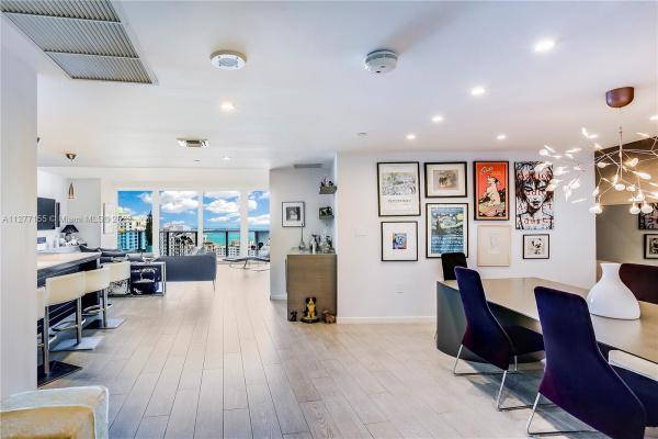 Epic Hotel & Residences, 200 S Biscayne Boulevard Way #4307, Miami, Florida 33131, image 2