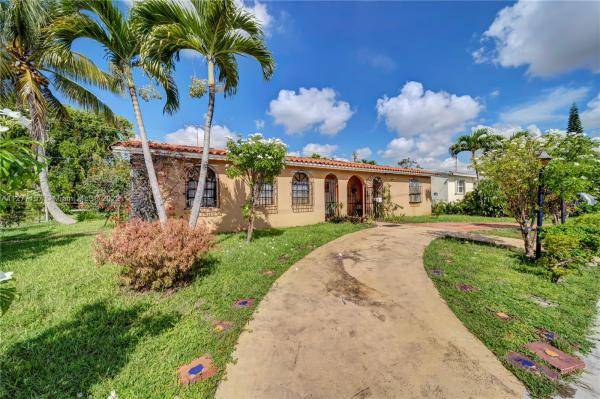 Alhambra Heights, 12600 NW 5th Ave, North Miami, Florida 33168, image 2