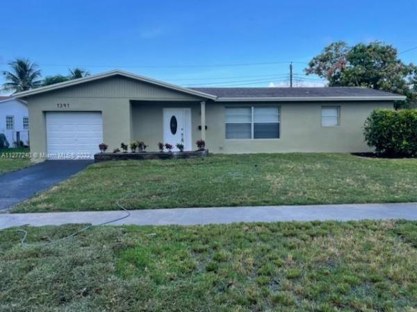 Falcon, Lauderhill, Florida 33313, image 1