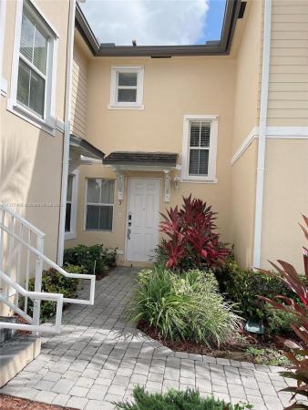 Fiji, 2885 SE 1st Dr #3, Homestead, Florida 33033, image 2