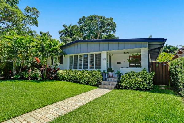 Hollywood Lakes, 1314 Tyler St, Hollywood, Florida 33019, image 2