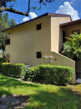 Karanda Village 3, 3933 Cocoplum Cir #3518, Coconut Creek, Florida 33063, image 1