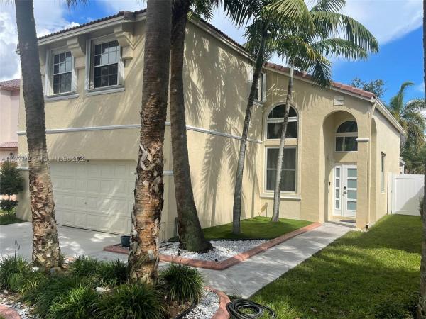 Mahogany Way, 619 NW 159th Ln, Pembroke Pines, Florida 33028, image 1