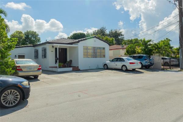 New Life, Miami, Florida 33126, image 1