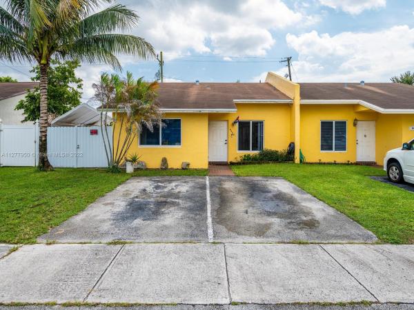Driftwood Plaza, 6488 Moseley St, Hollywood, Florida 33024, image 2