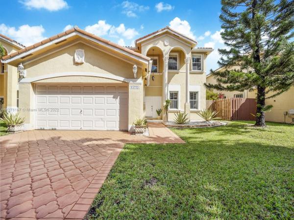15775 SW 61st St, Unincorporated Dade County, Florida 33193, image 1