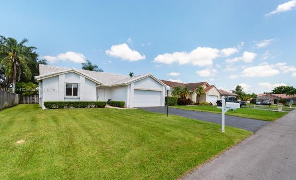 Waverly Hundred, 15445 Gauntlet Hall Mnr, Davie, Florida 33331, image 1