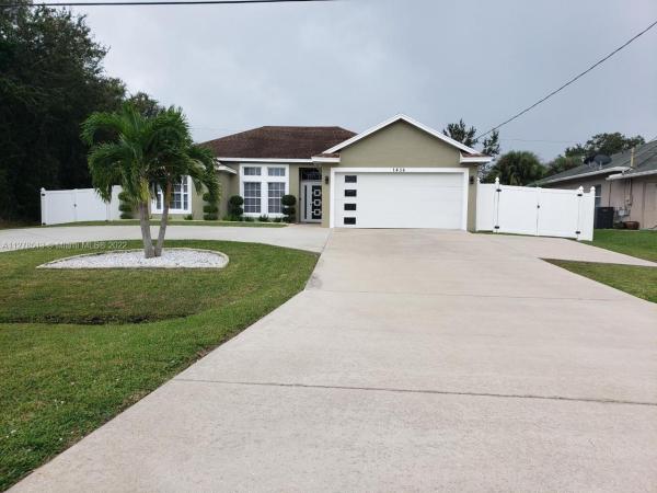 1456 SW California Blvd, Florida 34953, image 2