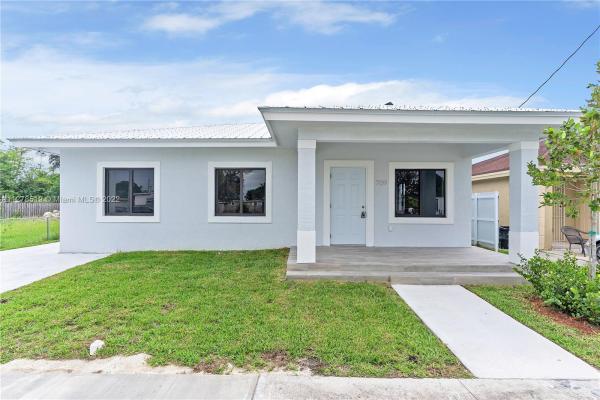 Roosevelt Homesites, 709 SW 11th Ave, Homestead, Florida 33030, image 1