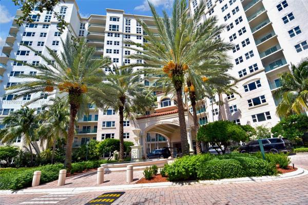 Turnberry Village South Tower, 19900 E Country Club Dr #903, Aventura, Florida 33180, image 1