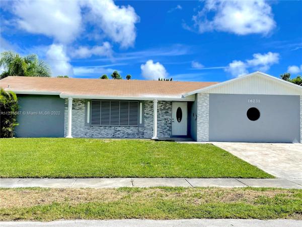El Alamo, 16321 SW 109th Ave, Palmetto Estates, Florida 33157, image 1