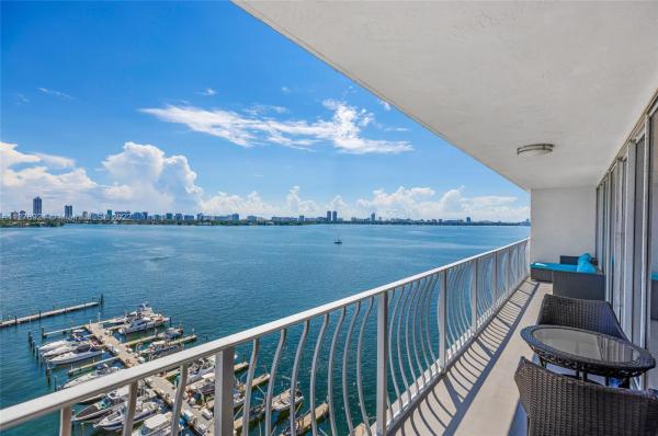 The Grandview Palace, 7601 E Treasure Dr #1419, North Bay Village, Florida 33141, image 2