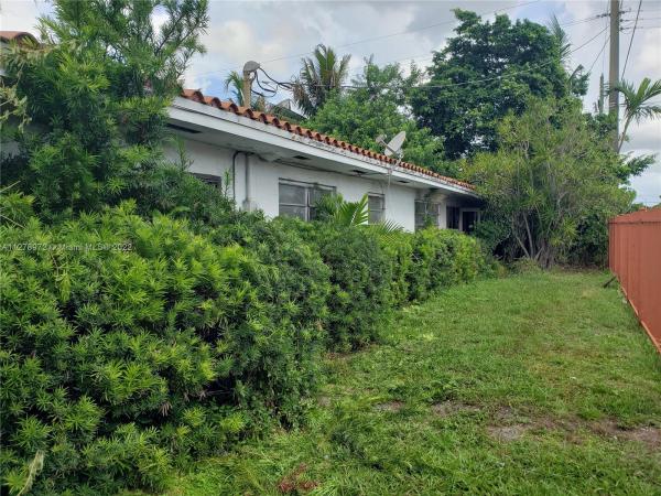 Greenville Manor, 3201 NW 80th St, West Little River, Florida 33147, image 1
