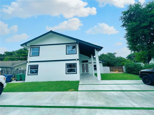 Greenway Lakes, 12431 SW 21st Ln, Tamiami, Florida 33175, image 1