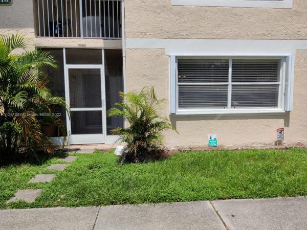 Royal Gardens, 12003 Royal Palm Blvd #2M, Coral Springs, Florida 33065, image 1