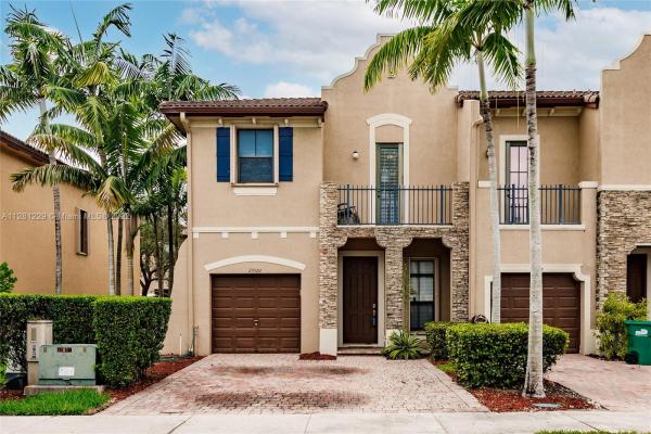 Silver Palms East, 23526 SW 112th Pl #23526, Princeton, Florida 33032, image 2