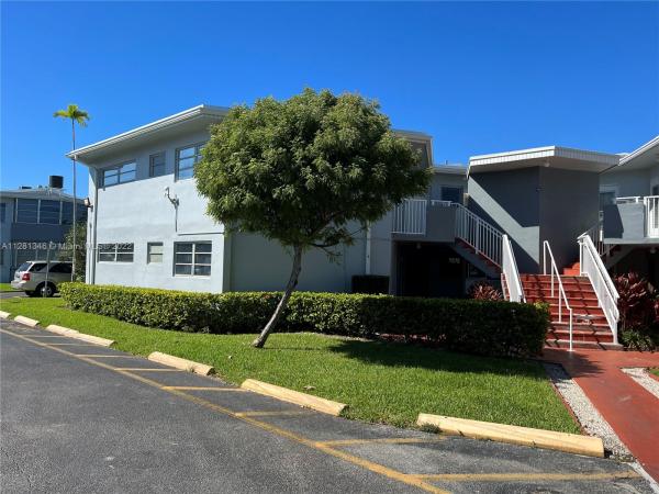 Skylake Gardens, 1667 NE Miami Gardens Dr #142, North Miami Beach, Florida 33179, image 1