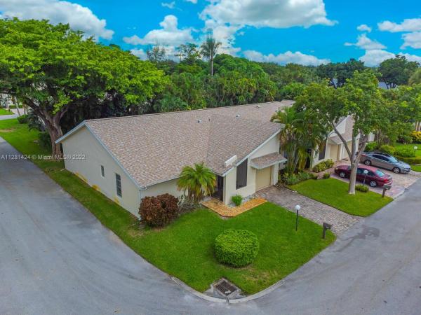 Poinciana Place Townhomes, 6999 Clover Ct #6999, Lake Worth Beach, Florida 33467, image 1