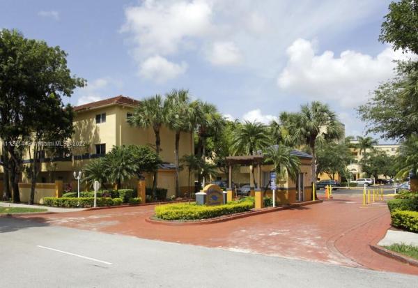 Waterview, 14910 SW 82nd Ter #15-103, Kendall West, Florida 33193, image 2
