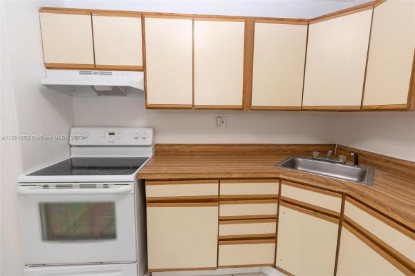 La Salle Park, 1700 NW 58th Ter #1W, Sunrise, Florida 33313, image 1