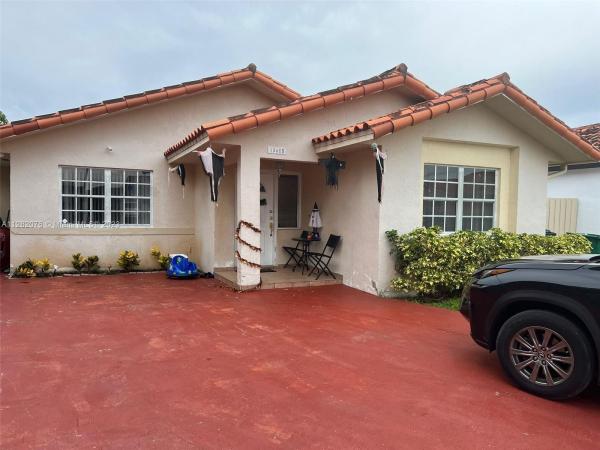 Westwind Lakes, 15615 SW 57th Ln, Kendall West, Florida 33193, image 2