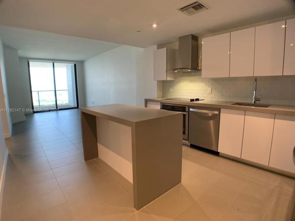 Canvas, 1600 NE 1 Ave #3112, Miami, Florida 33132, image 2