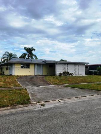 151 NE Lobster Rd, Florida 34983, image 2