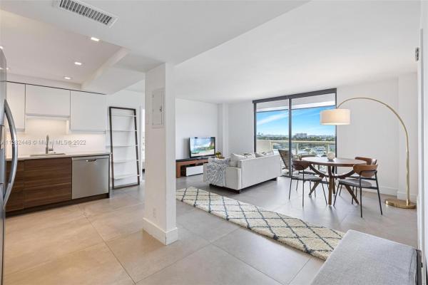 Sailboat Cay, 13499 Biscayne Blvd #808, North Miami, Florida 33181, image 1