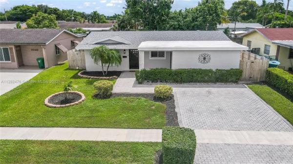 Driftwood Estates, 7750 NW 42nd St, Davie, Florida 33024, image 1