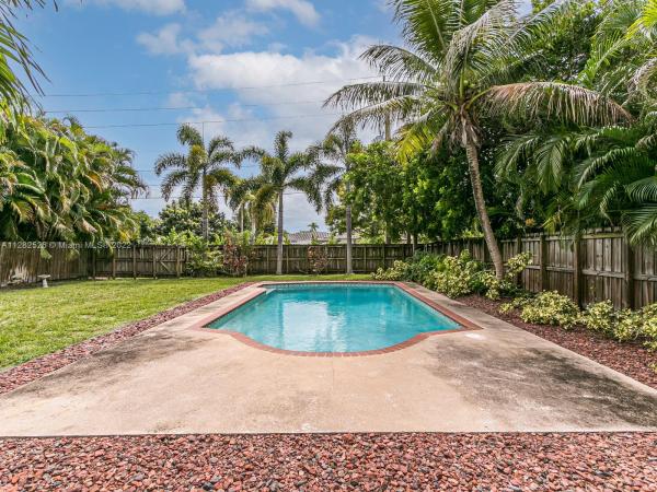 Sunset Trails, 1412 Dewey St, Hollywood, Florida 33020, image 2
