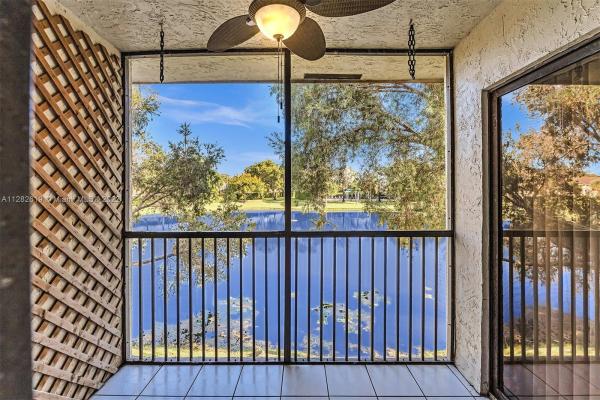 Courtyard Of Coral Gate, 5532 Ctyard Dr #5532, Margate, Florida 33063, image 1