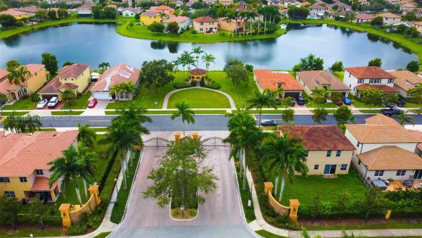 Ventanas At Homestead, 173 SE 21st Ter, Homestead, Florida 33033, image 1