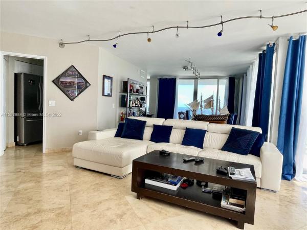 Sands Pointe, 16711 Collins Ave #707, Sunny Isles Beach, Florida 33160, image 2