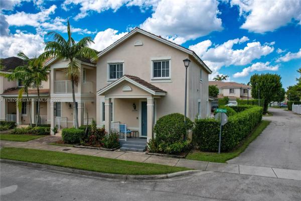 Mandarin Lakes, 27240 SW 140th Psge 0, Naranja, Florida 33032, image 2