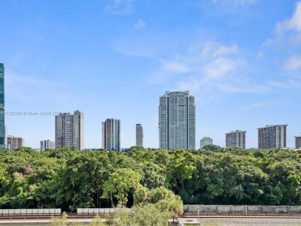 Le Parc At Brickell, 1600 SW 1st Ave #609, Miami, Florida 33129, image 1