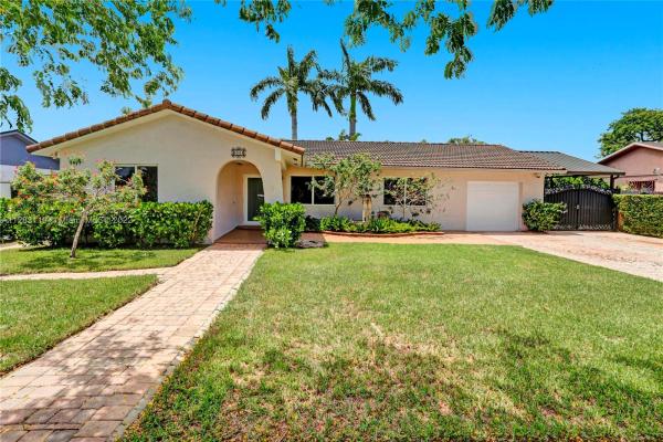 Westwind Lakes, 6544 SW 148th Pl, Kendall West, Florida 33193, image 2