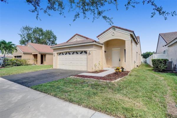 San Remo, 568 Talavera Rd, Weston, Florida 33326, image 1